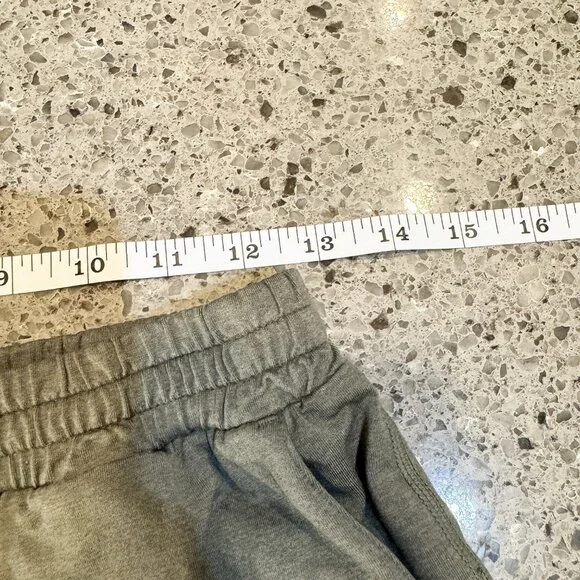 Vuori Boyfriend Sweatpant Joggers Pockets Laurel Heather Green Women's Size S - Picture 8 of 9